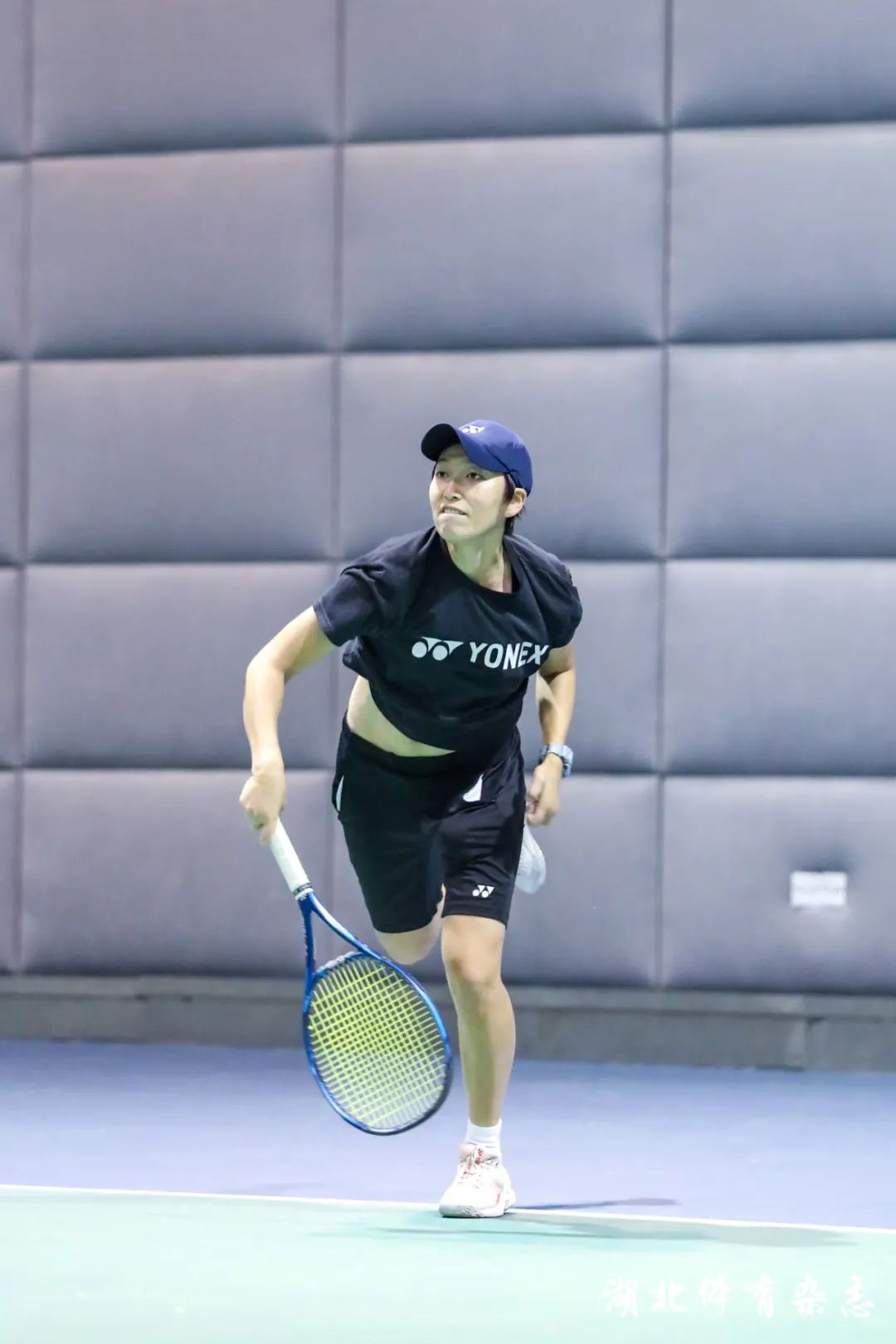 作中扮演着 作中扮演着