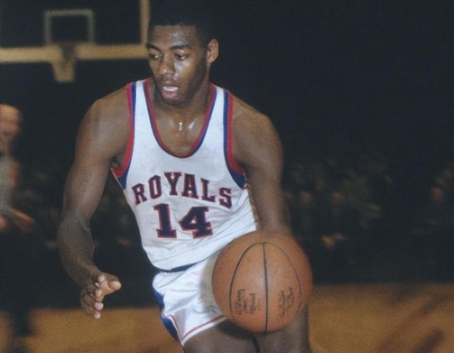 站在场边 站在场边